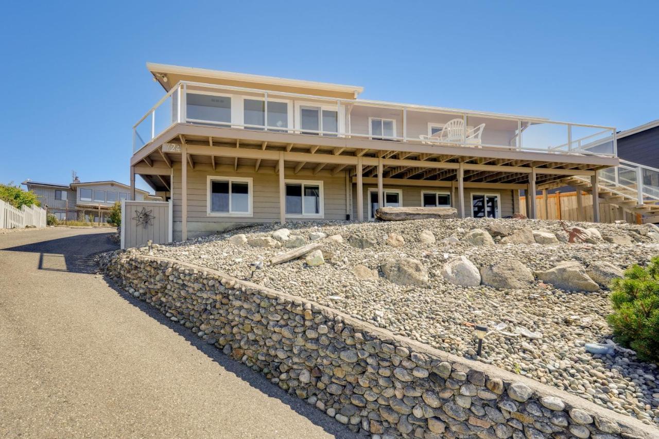 Stunning Home In Coupeville With Deck And Beach Access Dış mekan fotoğraf